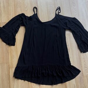 Dee Elle size Large cold, shoulder tunic ruffle bottom Black Dress